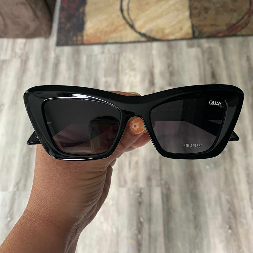 QUAY “On the Radio” polarized sunglasses.